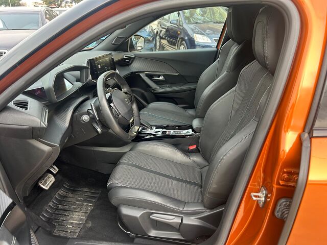 PEUGEOT 2008 GT 1.2 AUTO SPANISH LHD IN SPAIN 22000 MILES SUPERB 1 OWNER 2020